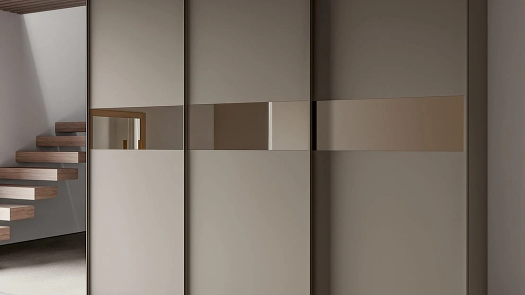 Armadio con ante scorrevoli Tris 01 di SantaLucia