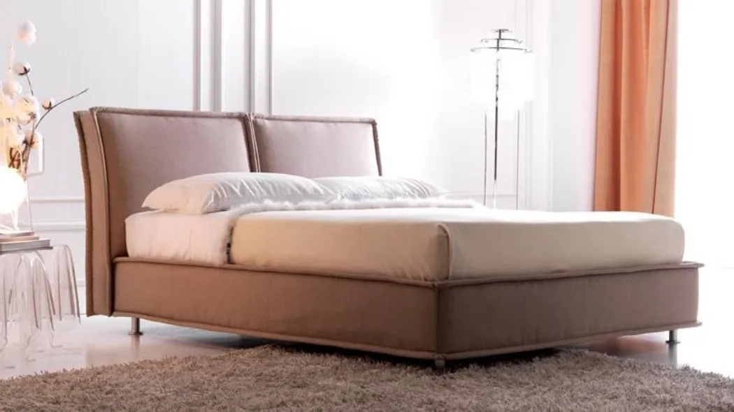 Letto imbottito con testiera Bordò di Hoppla