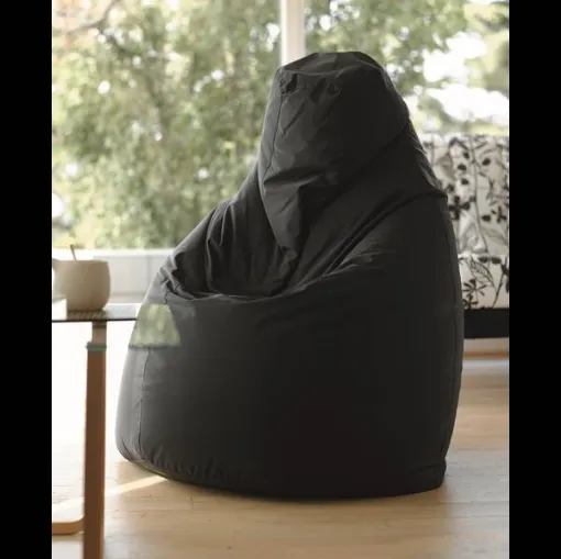 Poltrona con seduta ergonomica Sacco in tecnoraso di Hoppla