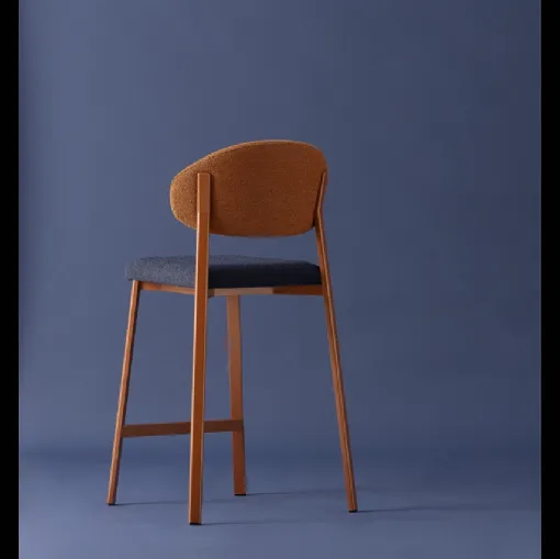 Sgabello Beba Curvy di Pointhouse