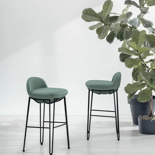 Sgabello di design Vovo Plus di Target Point