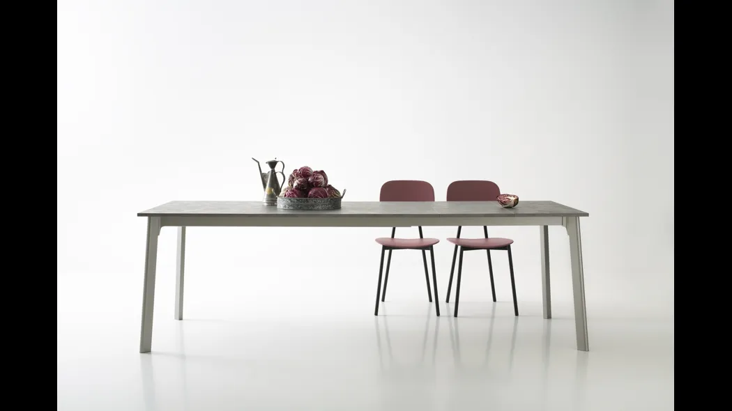 Tavolo allungabile Otello Piano Angoli 90 in laminato grigio di Pointhouse